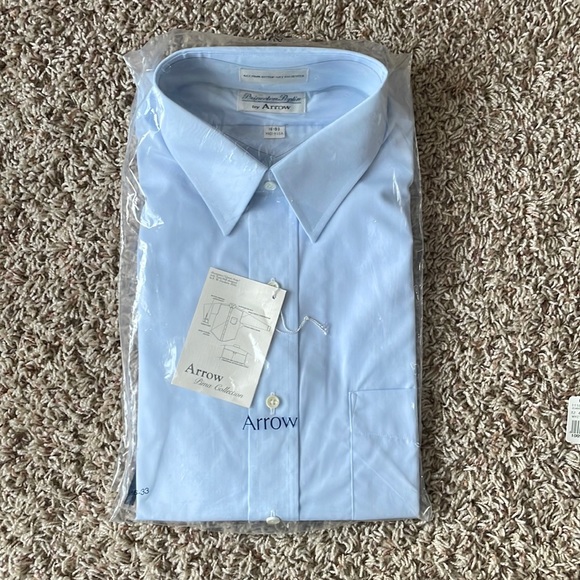 arrow poplin dress shirt Arrow Men's Solid Poplin Long Sleeve Dress Shirt
